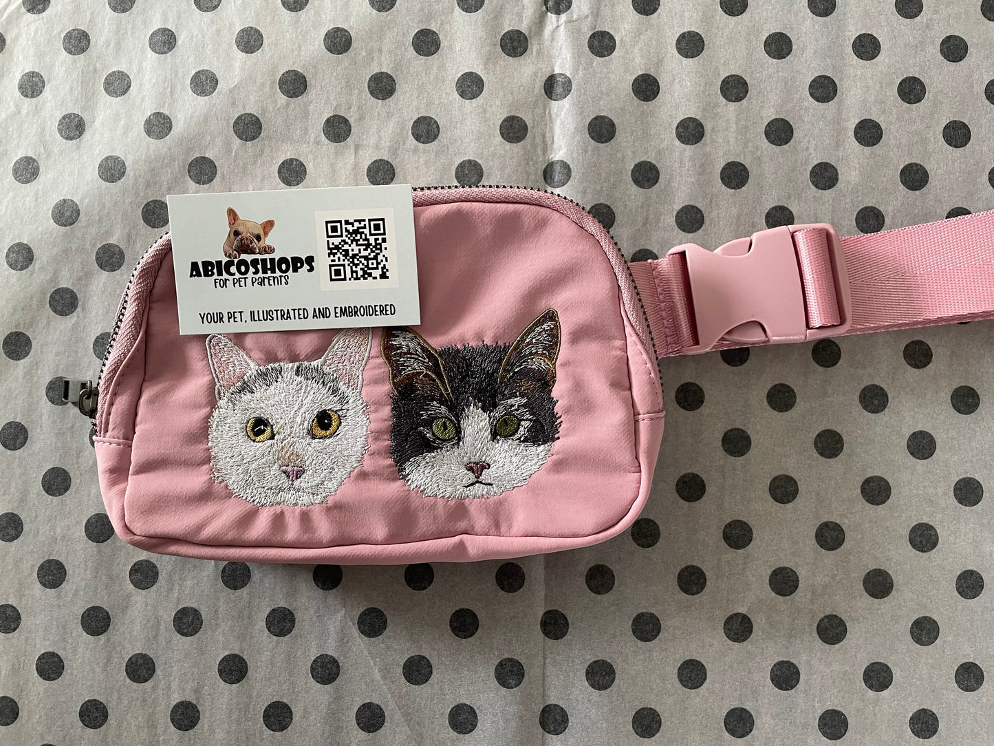 Sac Banane Personnalisé avec Portrait Brodé de Votre Animal – Cadeau Unique pour Amoureux des Animaux